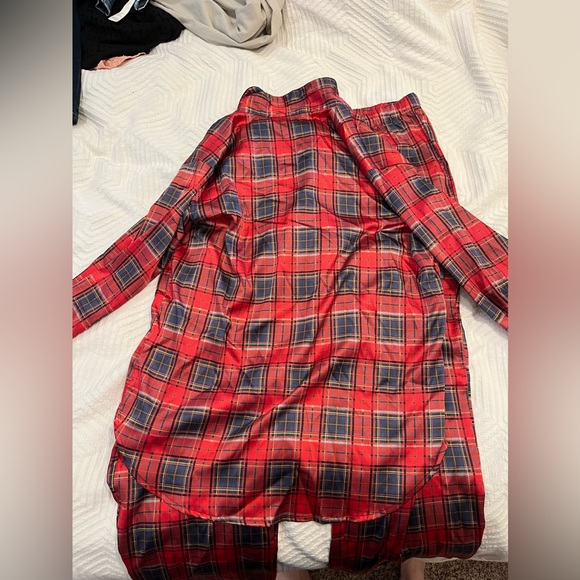 Victoria’s Secret Satin Pajama Set M - Picture 6 of 8